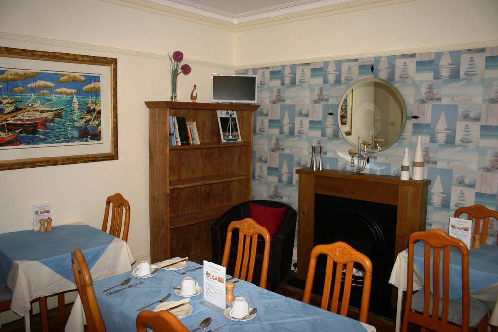 איסטבורן Cambridge House Guest House מראה חיצוני תמונה