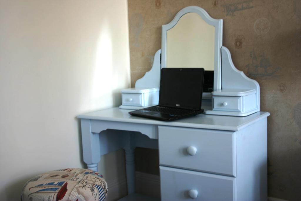 איסטבורן Cambridge House Guest House מראה חיצוני תמונה